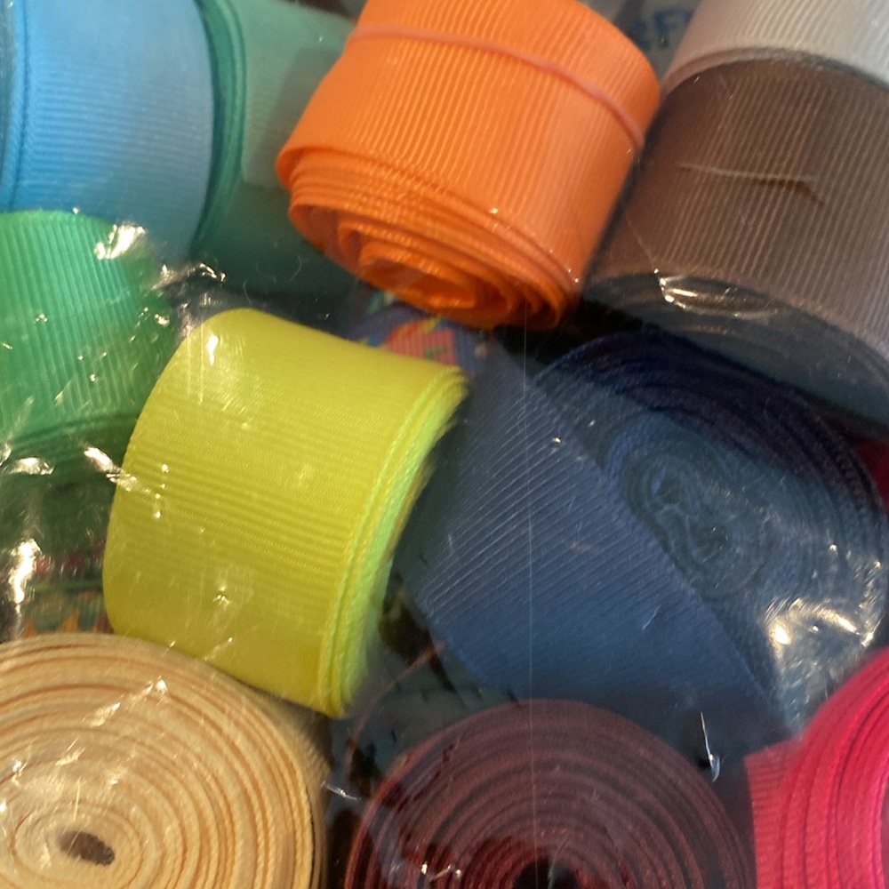Rolls of RIBBON! - Picture 7 of 8